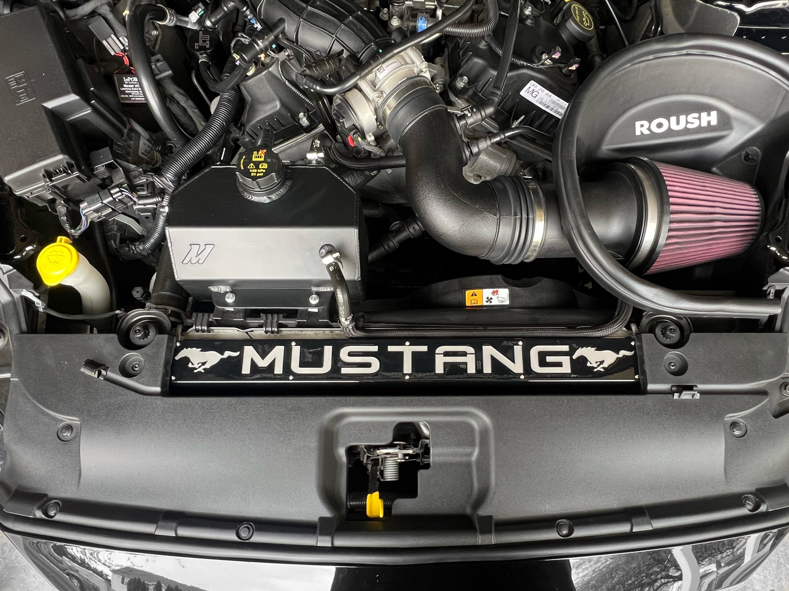 fathouse-performance-radiator-plate-mustang-3